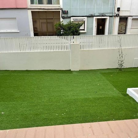 Lovely 2 Bedroom Apartment In South Lisbon Barreiro  Exteriör bild